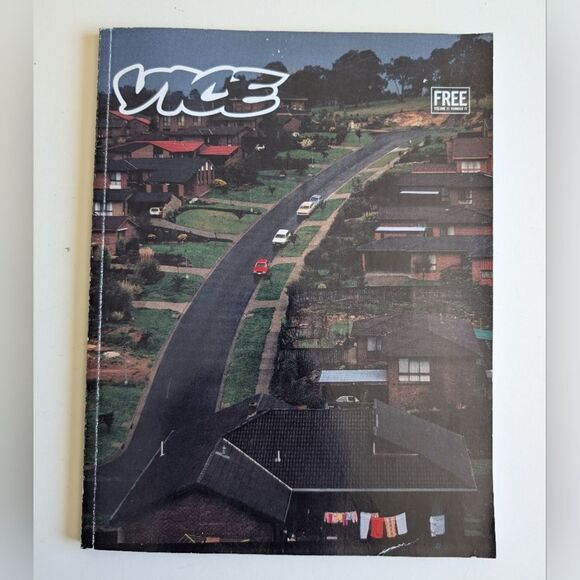 Pre-Loved Vice Magazine vol 21 - Picture 1 of 3